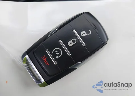 2025 Ram 1500 Tradesman 4X4 6'4 Box из США, поврежденный, VIN 1C6RRFCG6SN575886